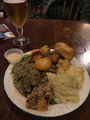 The Tollgate Stonehouse Pizza & Carvery