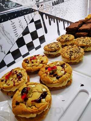 A Little Give N Cake