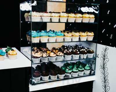 A Little Give N Cake