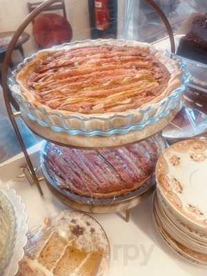 Connie's Tea Parlour