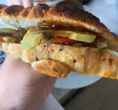 Dough Yo's X Veg Heads