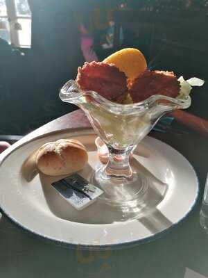 The Willow Tree Stonehouse Pizza & Carvery