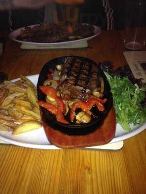 Mr Grundy's Tavern And Brewery