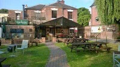 Mr Grundy's Tavern And Brewery