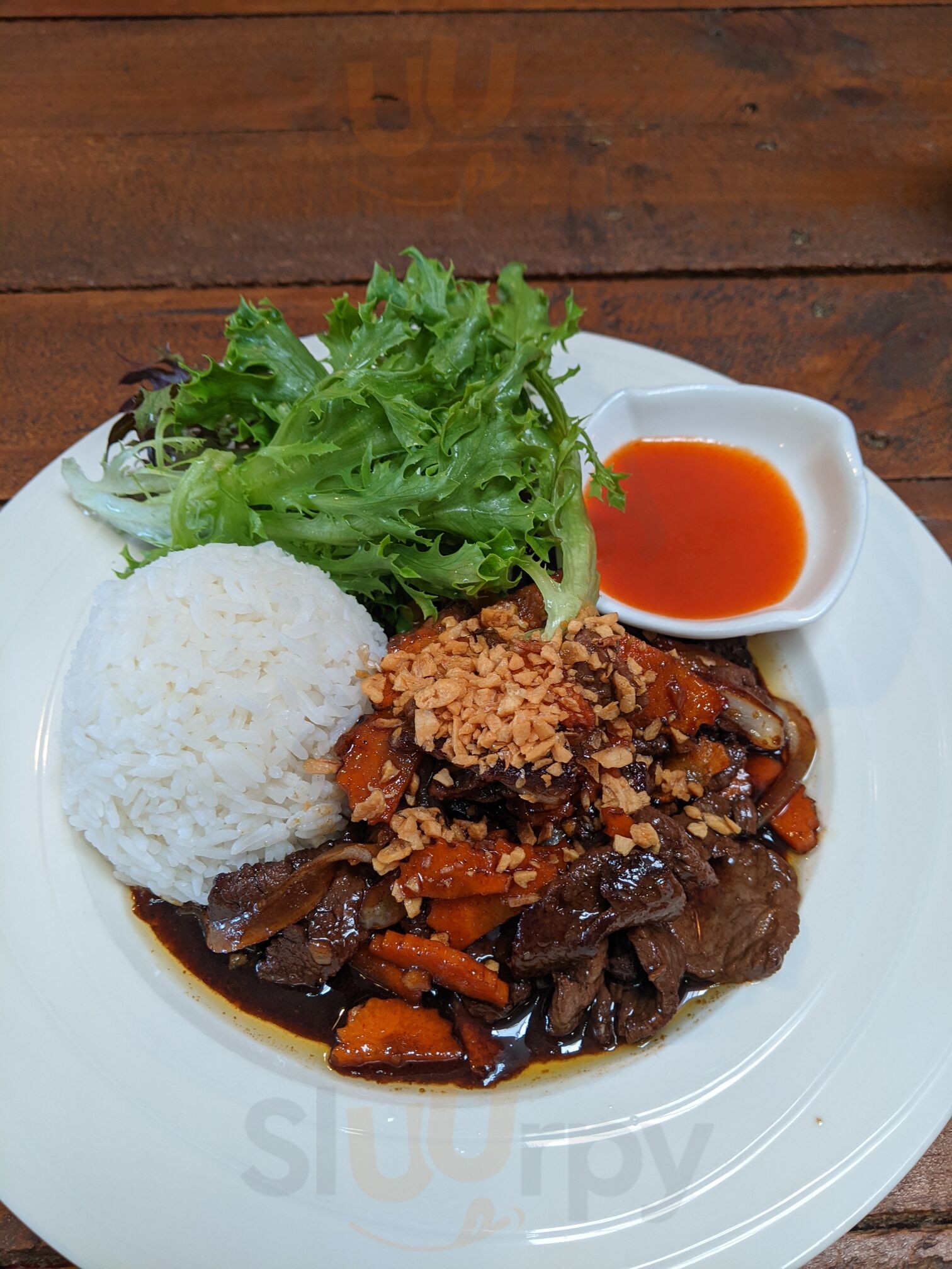 Nooms' Kitchen Thai Cuisine