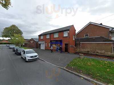 Waterfields - Rivington Gardens