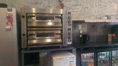 Frankie's Pizza And Burger