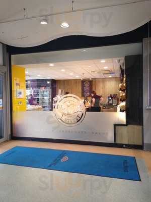 Jenkins Bakery - Whitewalls