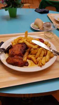 Main Dining Hall - University Centre