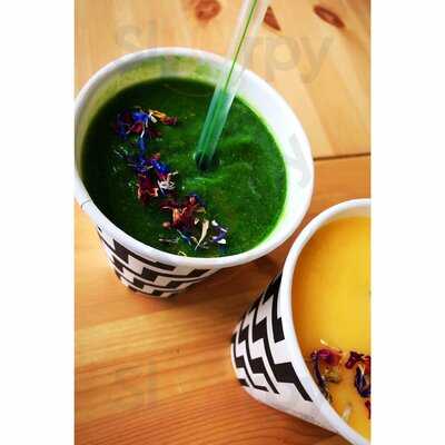 Margo's Cafe & Lounge