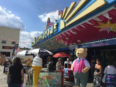 Hamilton's Ice Cream Parlour