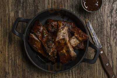 Cast Iron Bar & Grill