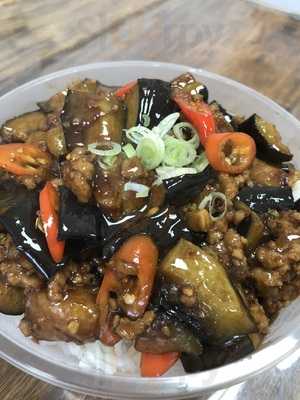 Golden Dim Sum Restaurant