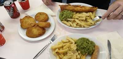 Bond Street Chippy & Cafe