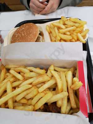 Ken's Gourmet Burgers And Shakes