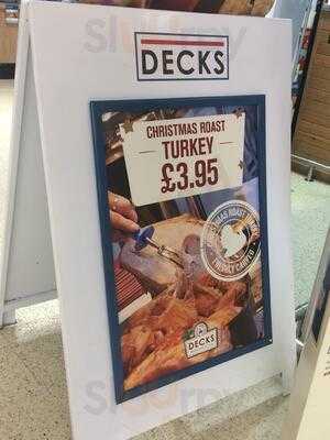 Decks Restaurant & Cafe