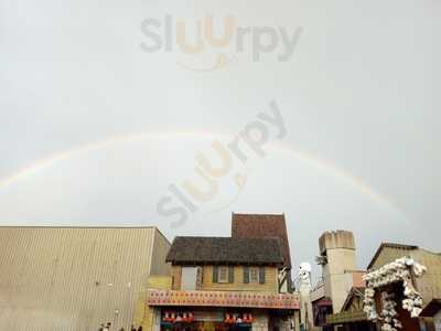 Coasters American Bar & Diner