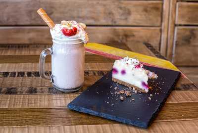 Chick-o-land And Pizza House