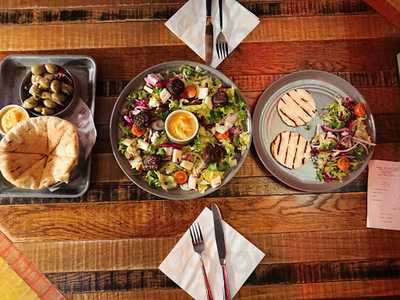 Chick-o-land And Pizza House