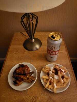 Charlie's Chicken Restaurant