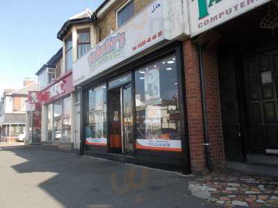 Chicken & Pizza 2 Go