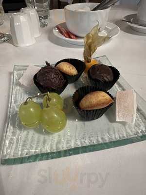 Bu At The Coastline Brasserie