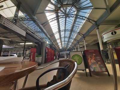 Costa Coffee - Swansea Railway Station