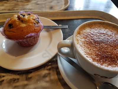 Costa Coffee - Swansea Railway Station