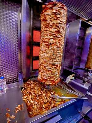 Topoli's Pizza & Kebab House