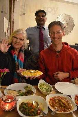 Indian Express, West Kensington