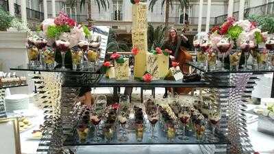 Sunday Champagne Brunch At The Landmark London