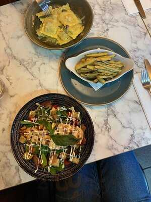 Bella Roma - Italian Restaurant