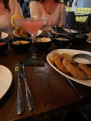 Kibele Restaurant & Bar