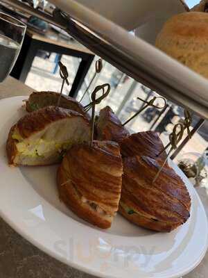 Plate Restaurant, Bar And Bake