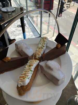 Plate Restaurant, Bar And Bake