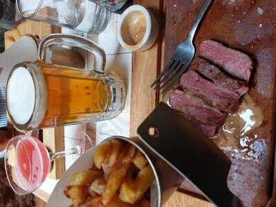 Flat Iron Tottenham Court Rd