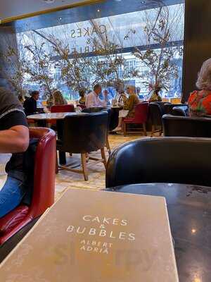 Cakes & Bubbles By Albert Adria