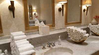 Kaspar's At The Savoy