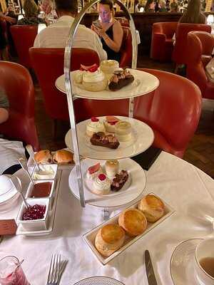 Afternoon Tea At Cafe Royal