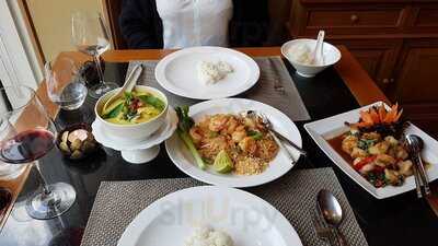 Nipa Thai Restaurant