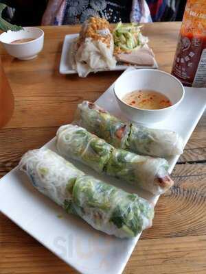 Viet Baguette(pho & Grill)