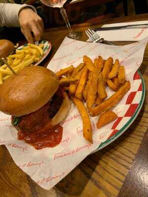 Frankie & Benny's