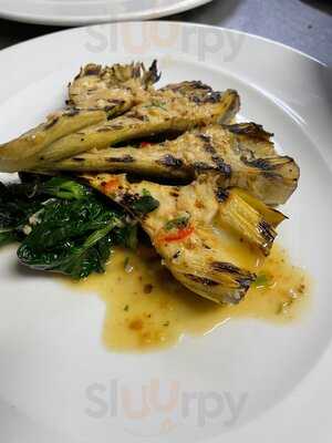 Manuel's Restaurant And Bar