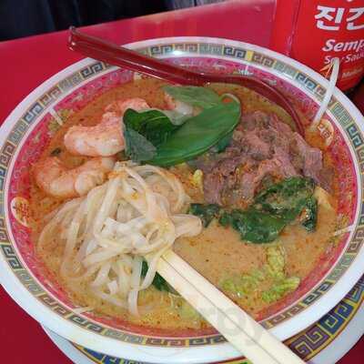 Phat Phuc Noodle Bar