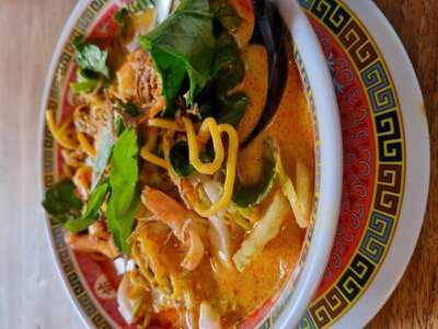 Phat Phuc Noodle Bar