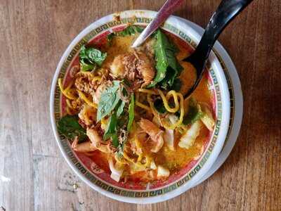 Phat Phuc Noodle Bar