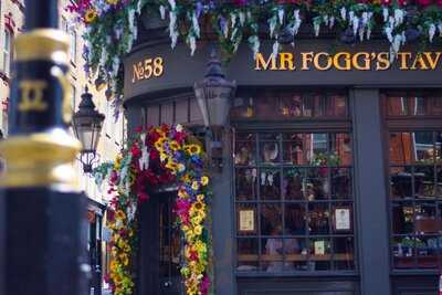 Mr Fogg's Tavern