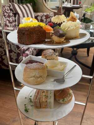 Afternoon Tea At The Montague On The Gardens