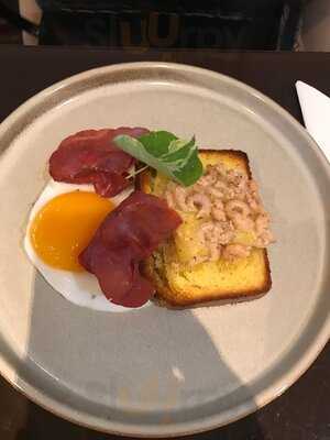 Mayfair Lounge & Grill At The Cavendish London