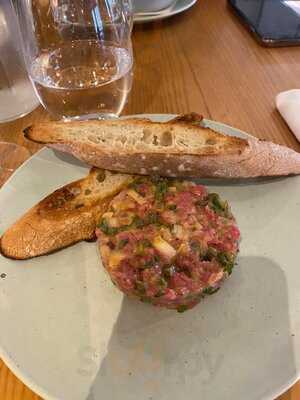 Cote St Christopher's Place